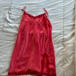 Victoria’s Secret night gown